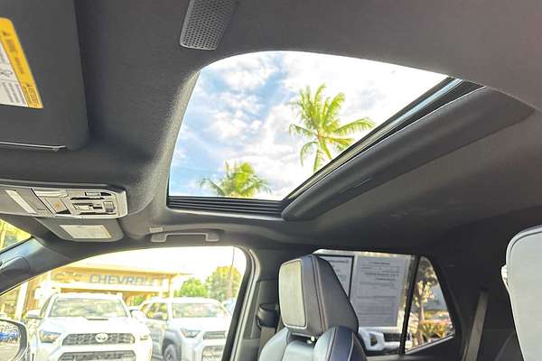 2025 Toyota 4Runner Hybrid Platinum