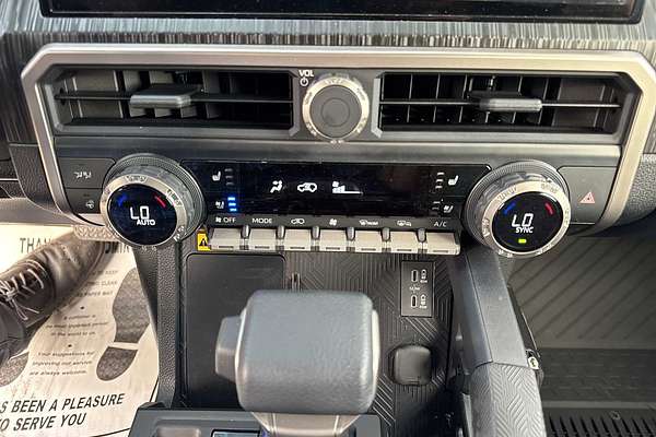 2025 Toyota 4Runner Hybrid Platinum