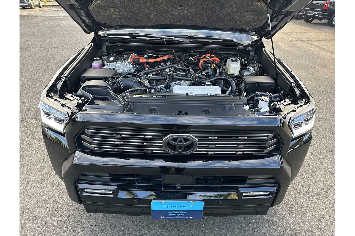 2025 Toyota 4Runner Hybrid Platinum