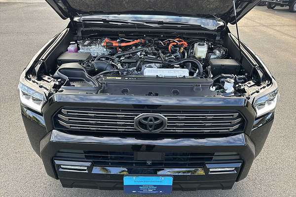 2025 Toyota 4Runner Hybrid Platinum