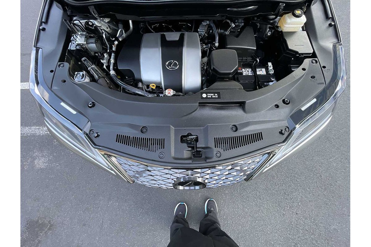 2022 Lexus RX F SPORT Handling