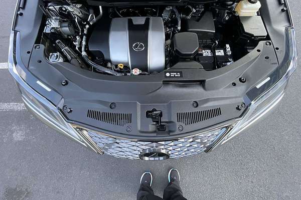 2022 Lexus RX F SPORT Handling