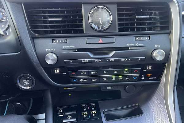 2022 Lexus RX F SPORT Handling