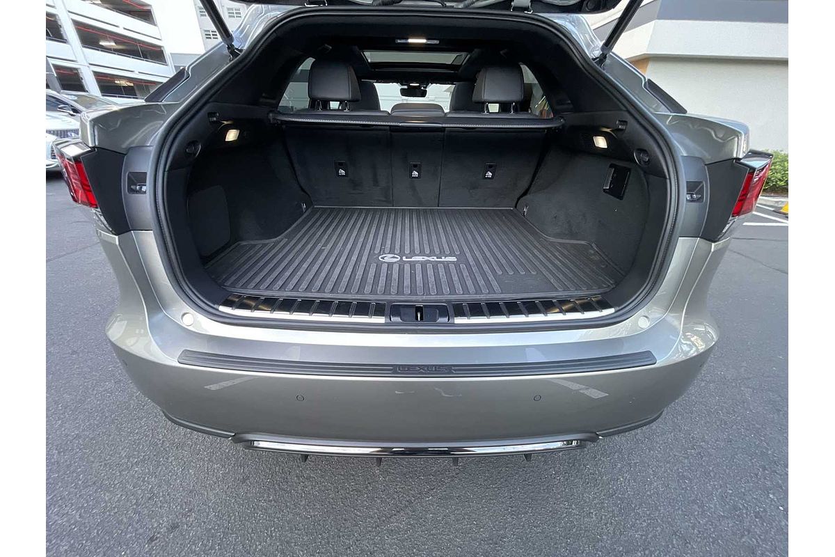2022 Lexus RX F SPORT Handling