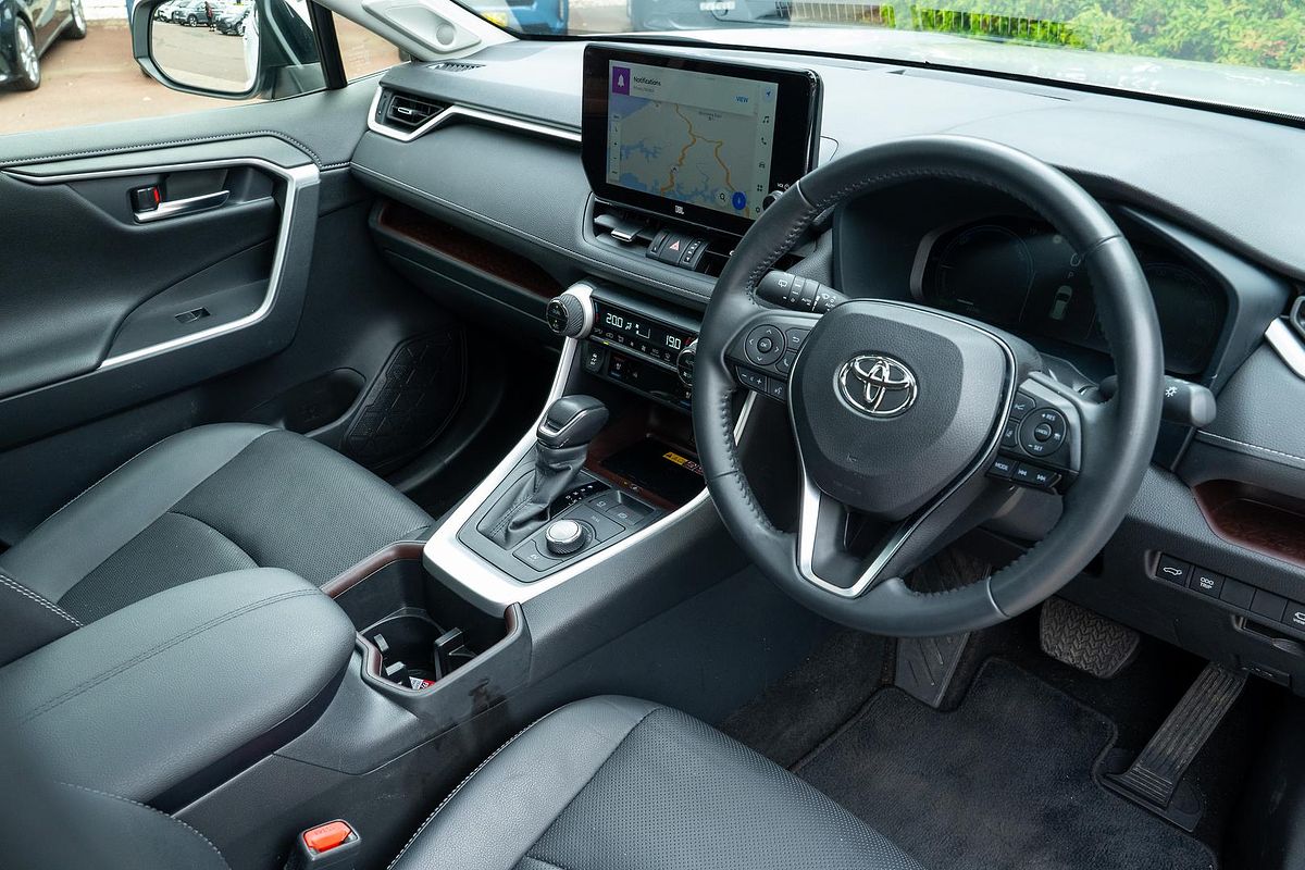 2024 Toyota RAV4 Cruiser AXAH54R