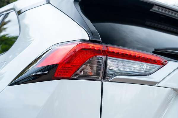 2024 Toyota RAV4 Cruiser AXAH54R