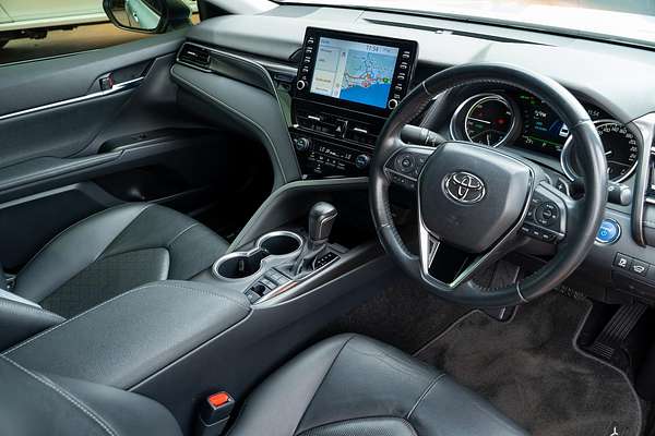 2021 Toyota Camry SX AXVH70R