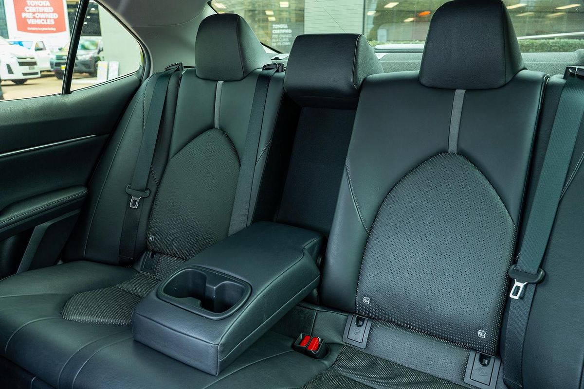 2021 Toyota Camry SX AXVH70R