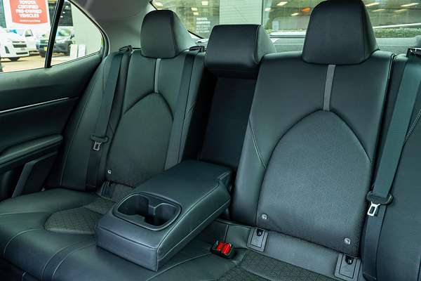 2021 Toyota Camry SX AXVH70R