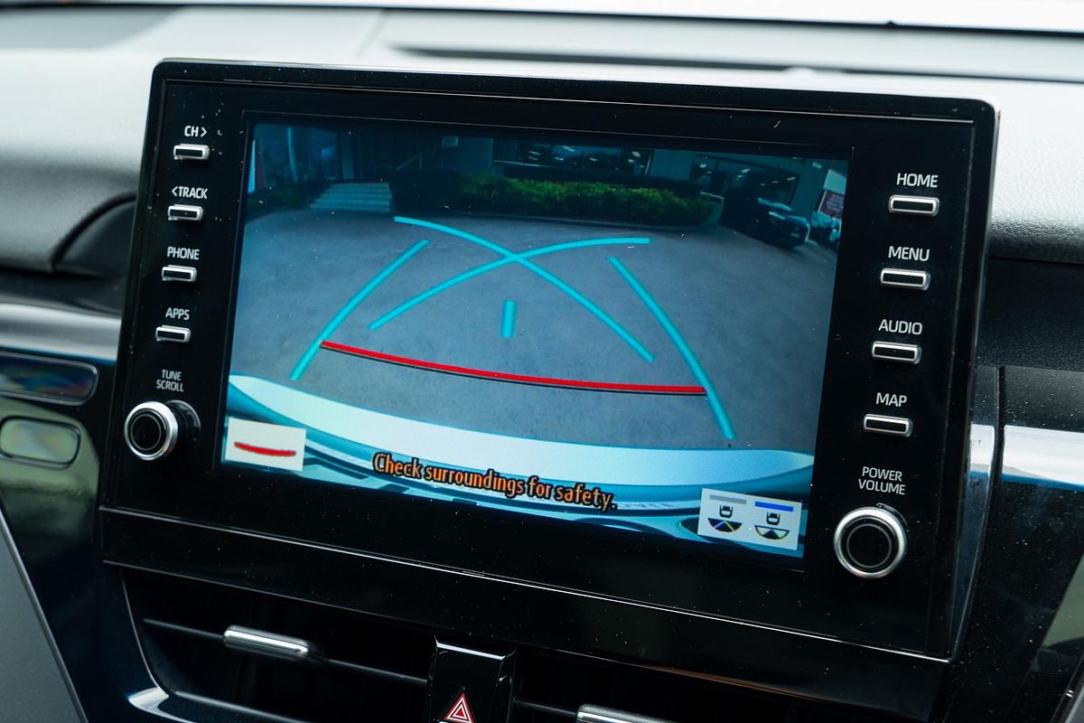 2021 Toyota Camry SX AXVH70R