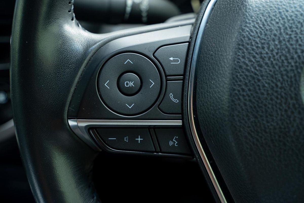 2021 Toyota Camry SX AXVH70R