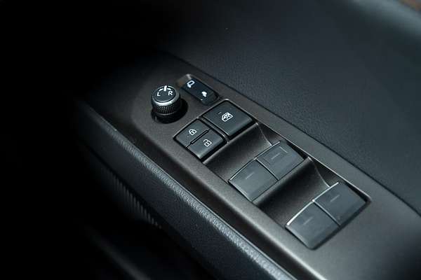 2021 Toyota Camry SX AXVH70R