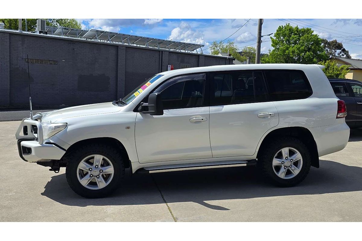 2011 Toyota Landcruiser Altitude VDJ200R