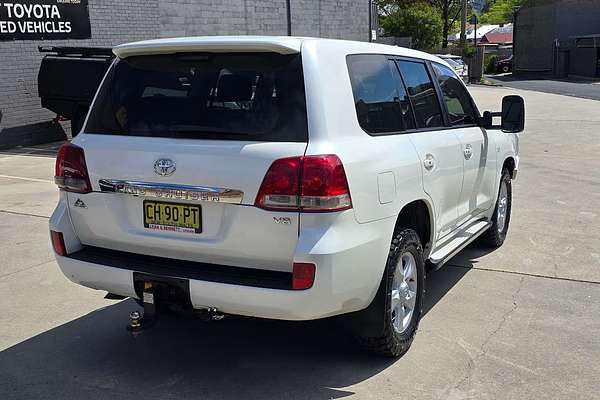 2011 Toyota Landcruiser Altitude VDJ200R