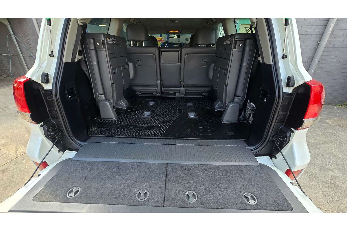 2011 Toyota Landcruiser Altitude VDJ200R
