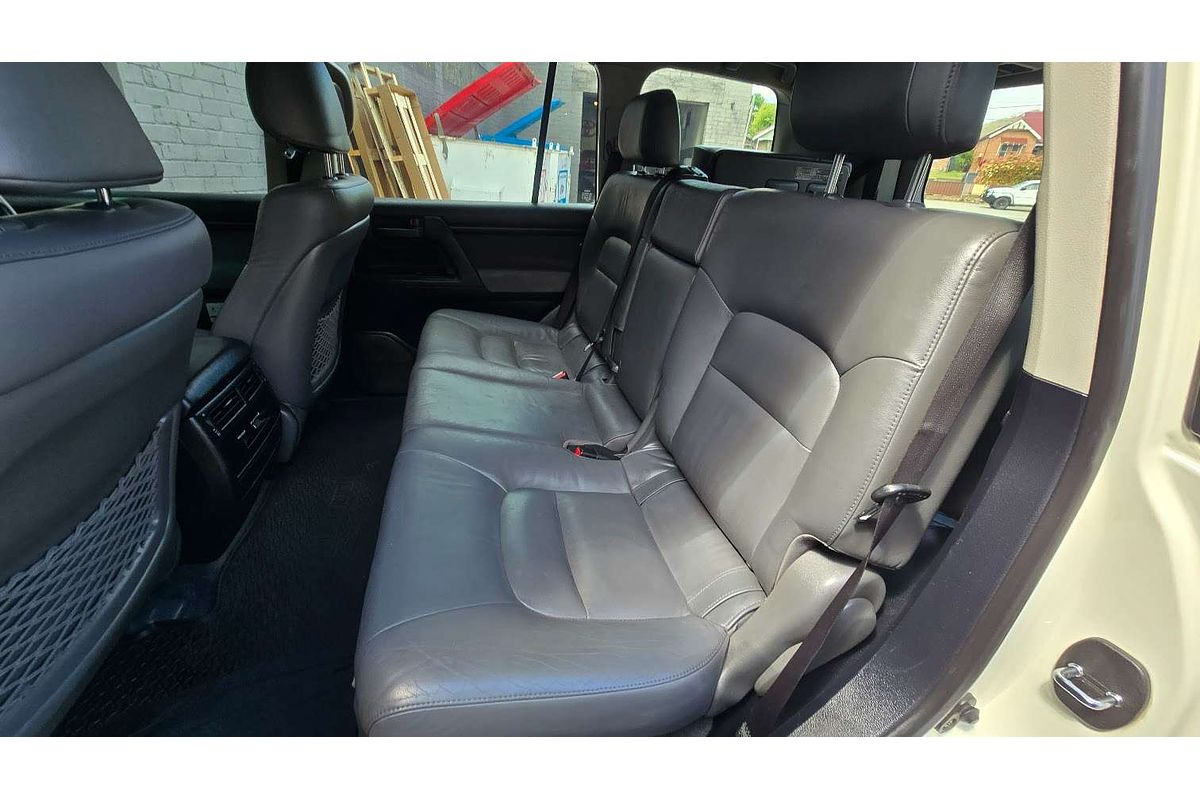 2011 Toyota Landcruiser Altitude VDJ200R