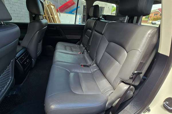 2011 Toyota Landcruiser Altitude VDJ200R