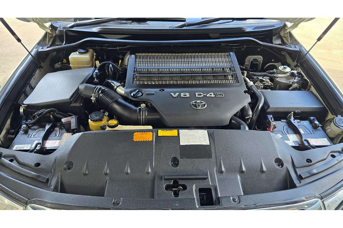 2011 Toyota Landcruiser Altitude VDJ200R