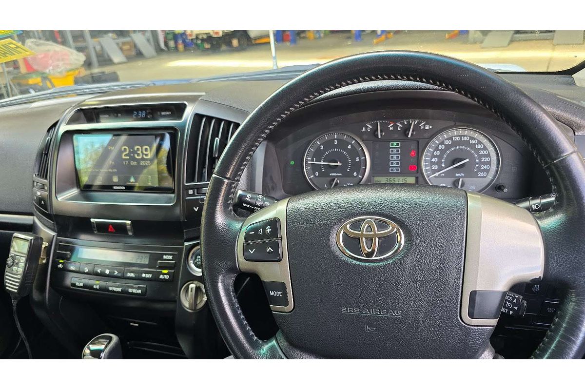 2011 Toyota Landcruiser Altitude VDJ200R