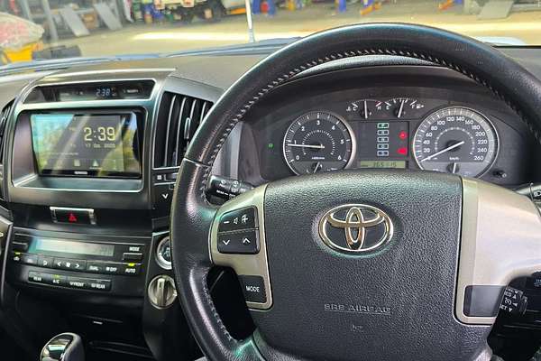 2011 Toyota Landcruiser Altitude VDJ200R
