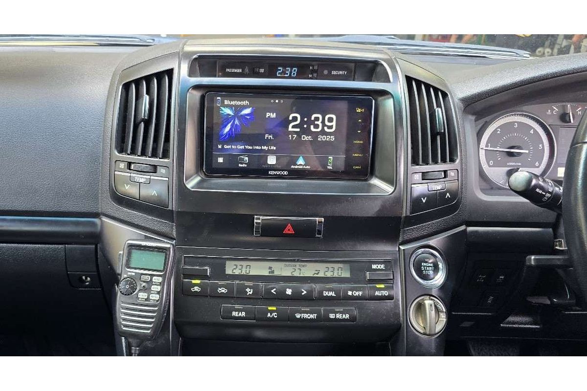 2011 Toyota Landcruiser Altitude VDJ200R