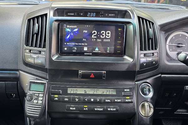 2011 Toyota Landcruiser Altitude VDJ200R
