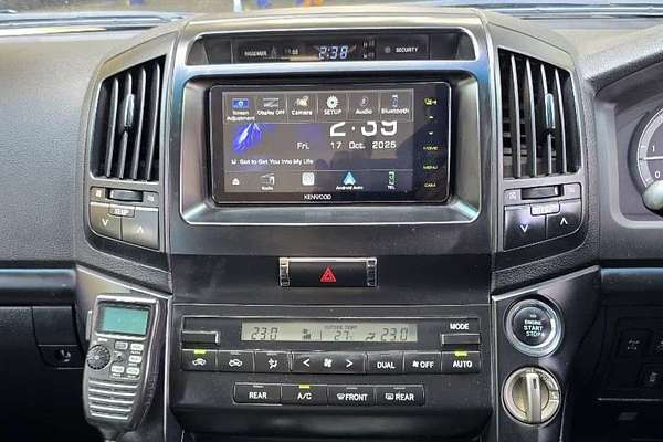 2011 Toyota Landcruiser Altitude VDJ200R