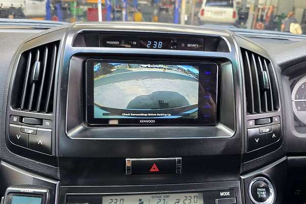 2011 Toyota Landcruiser Altitude VDJ200R