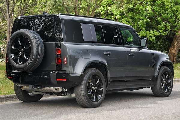 2024 Land Rover Defender 110 P400e X-Dynamic SE L663