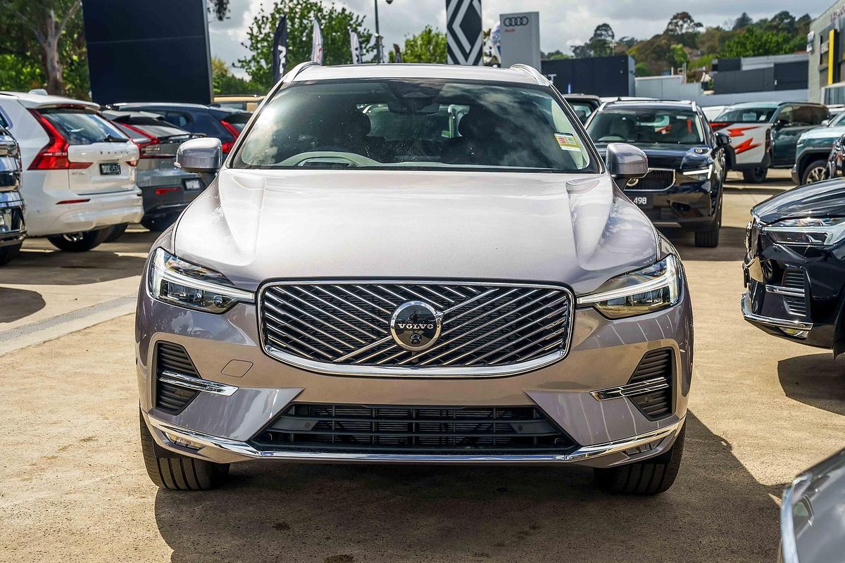 2025 Volvo XC60 Plus B5 Bright