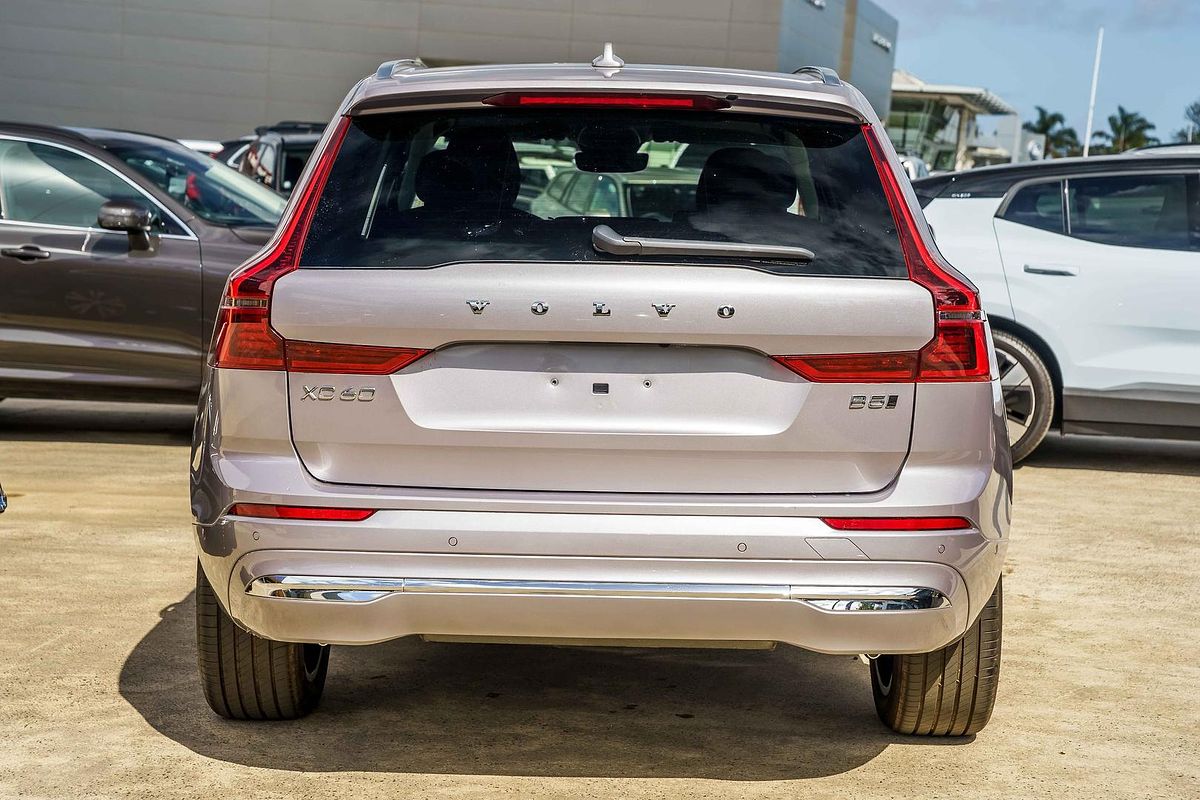 2025 Volvo XC60 Plus B5 Bright