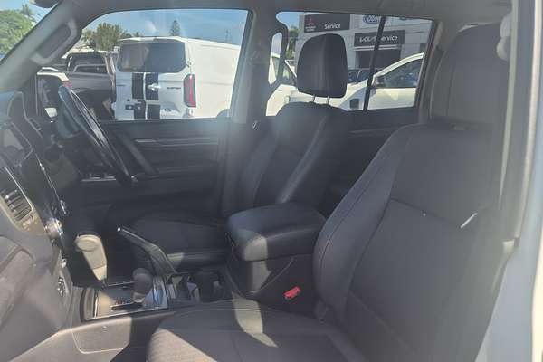 2020 Mitsubishi Pajero GLS NX