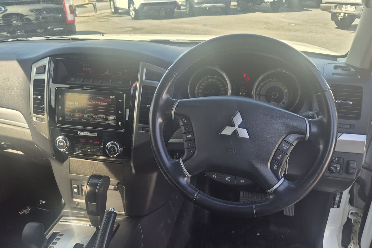 2020 Mitsubishi Pajero GLS NX