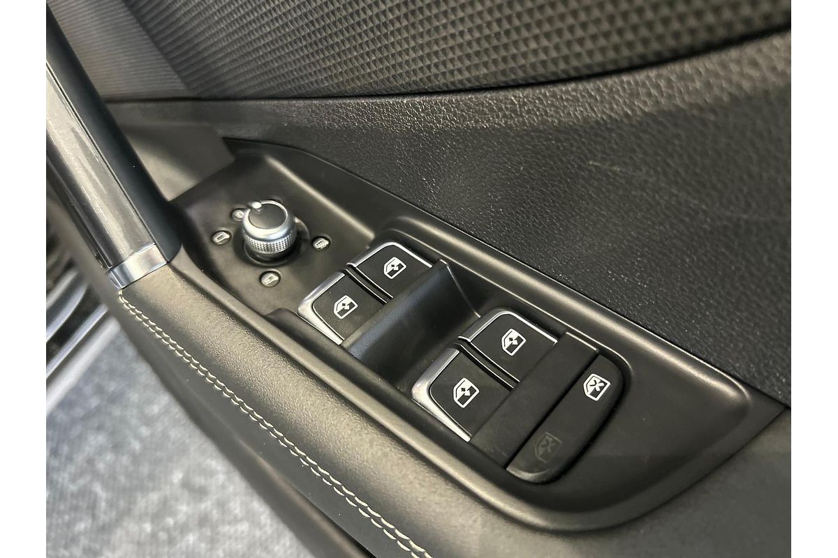 2023 Audi SQ2 GA