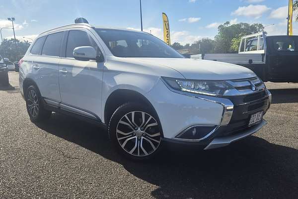 2017 Mitsubishi Outlander LS Safety Pack ZK