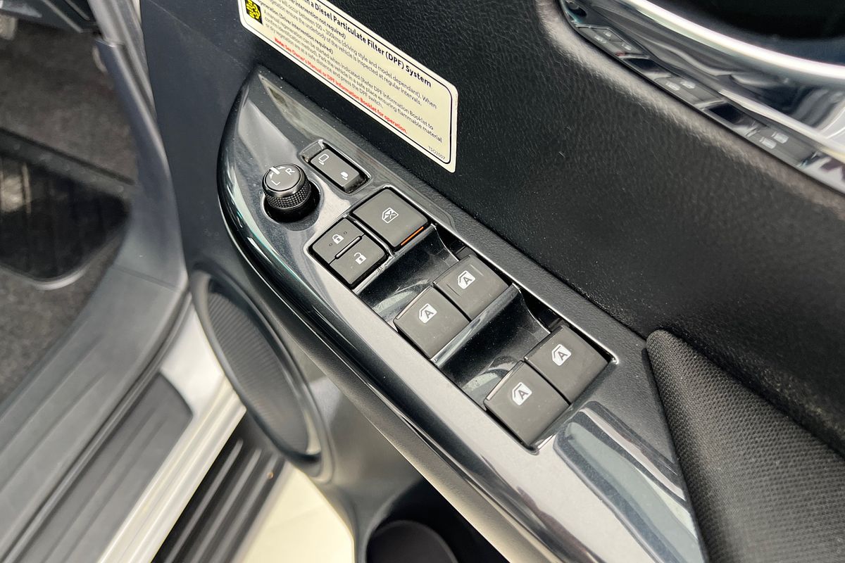 2021 Toyota Hilux SR5 GUN126R 4X4