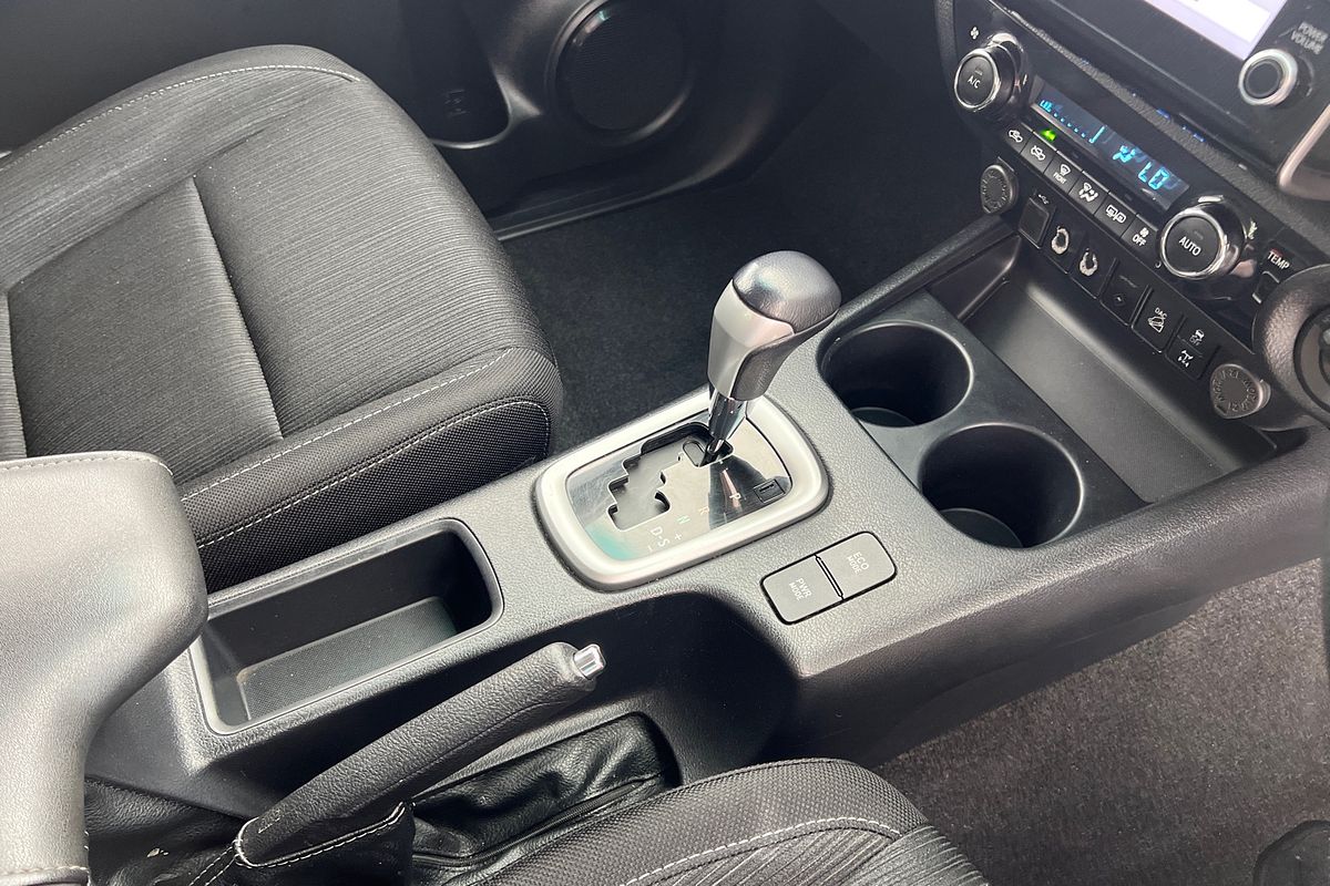 2021 Toyota Hilux SR5 GUN126R 4X4