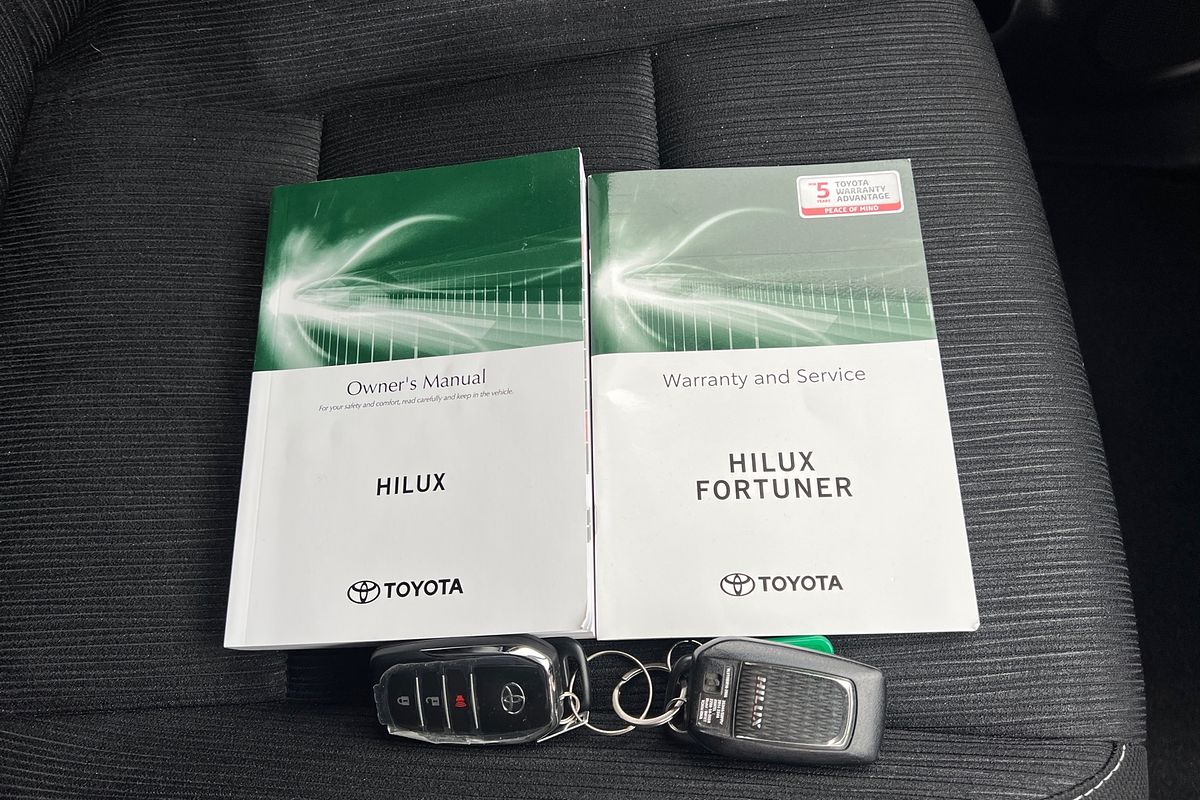 2021 Toyota Hilux SR5 GUN126R 4X4