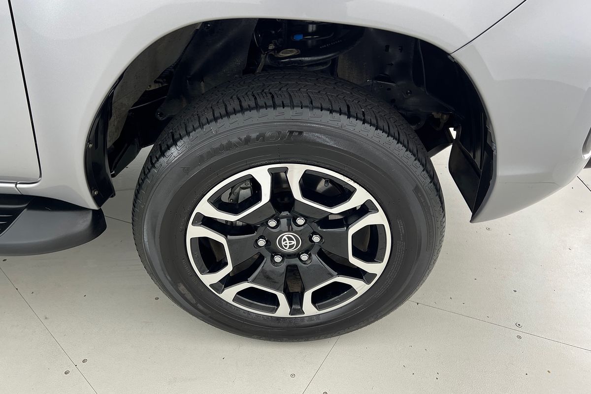 2021 Toyota Hilux SR5 GUN126R 4X4