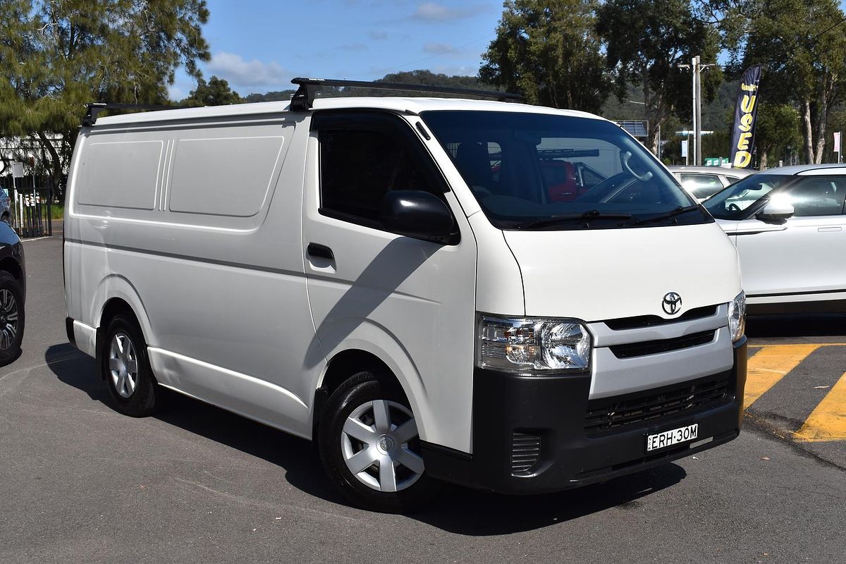 2017 Toyota Hiace KDH201R LWB