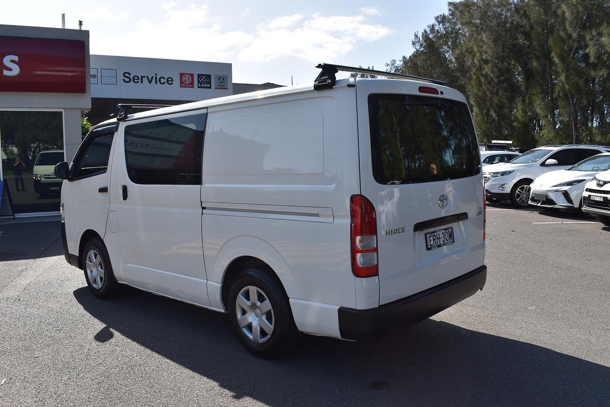 2017 Toyota Hiace KDH201R LWB