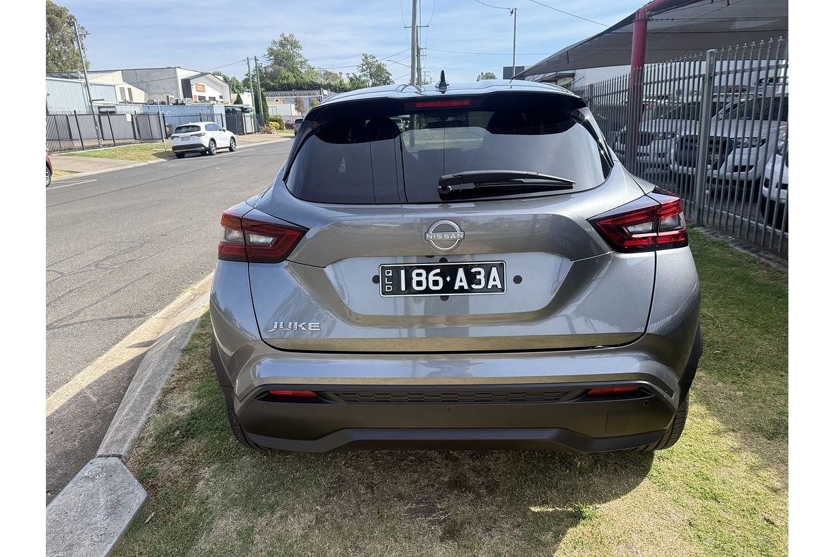 2024 Nissan JUKE ST-L F16