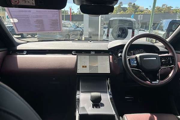 2024 Land Rover Range Rover Velar PHEV P400e Dynamic HSE L560