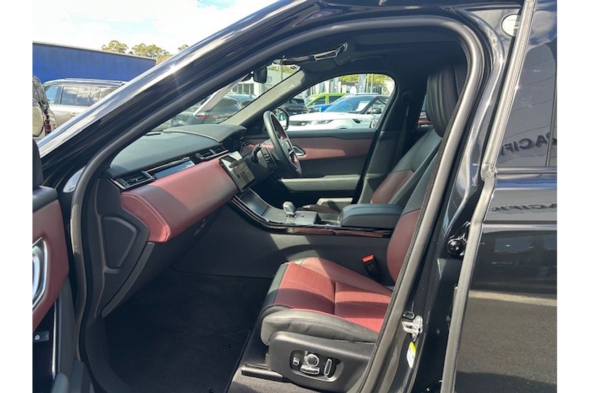 2024 Land Rover Range Rover Velar PHEV P400e Dynamic HSE L560