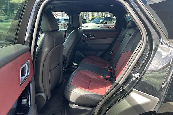 2024 Land Rover Range Rover Velar PHEV P400e Dynamic HSE L560