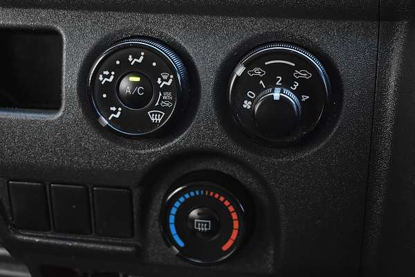 2017 Toyota Hiace KDH201R LWB