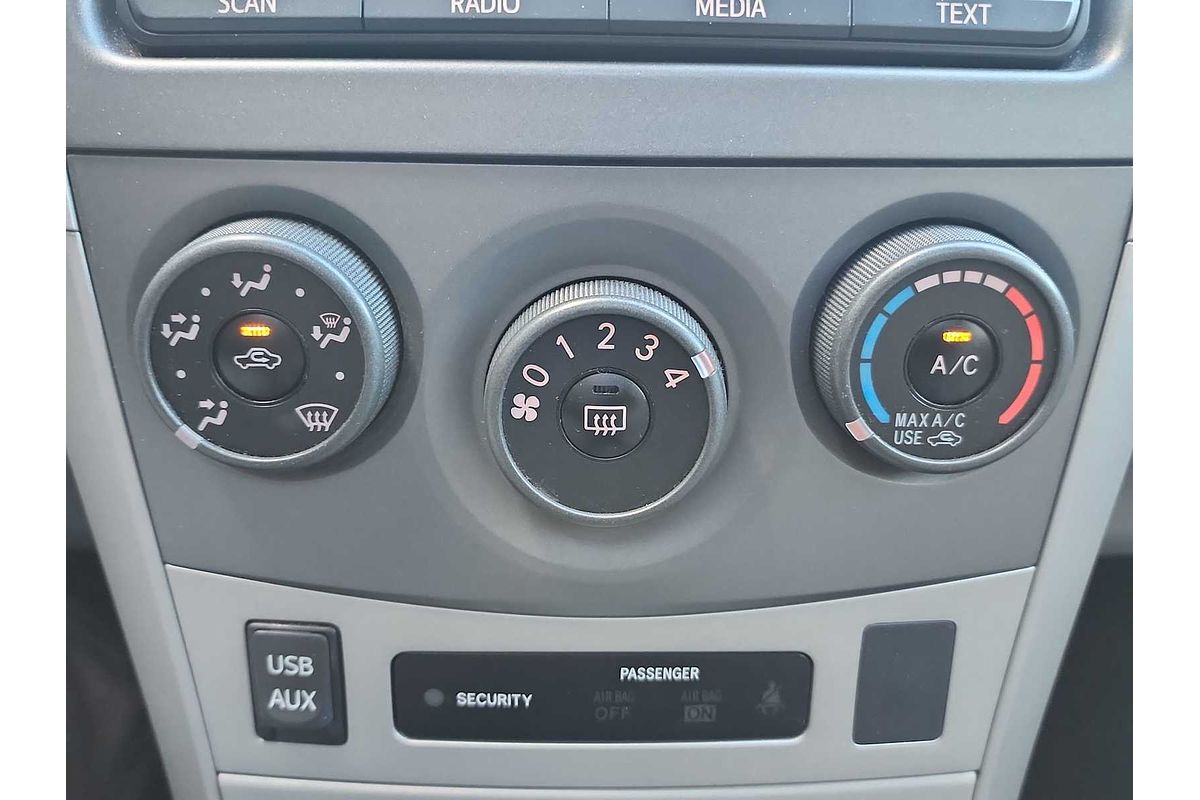2012 Toyota Corolla LE