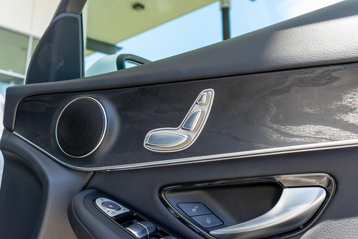 2021 Mercedes-Benz GLC-Class GLC300 e X253