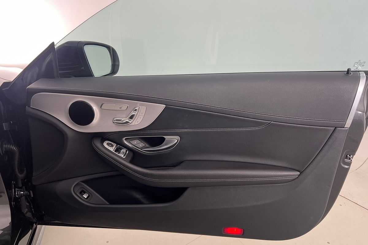 2019 Mercedes-Benz C-Class C200 C205