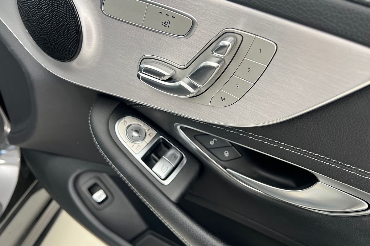 2019 Mercedes-Benz C-Class C200 C205